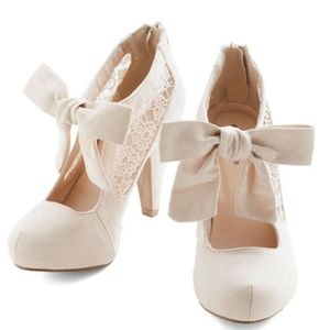 Nude High Heel: "Behold in High Regard"